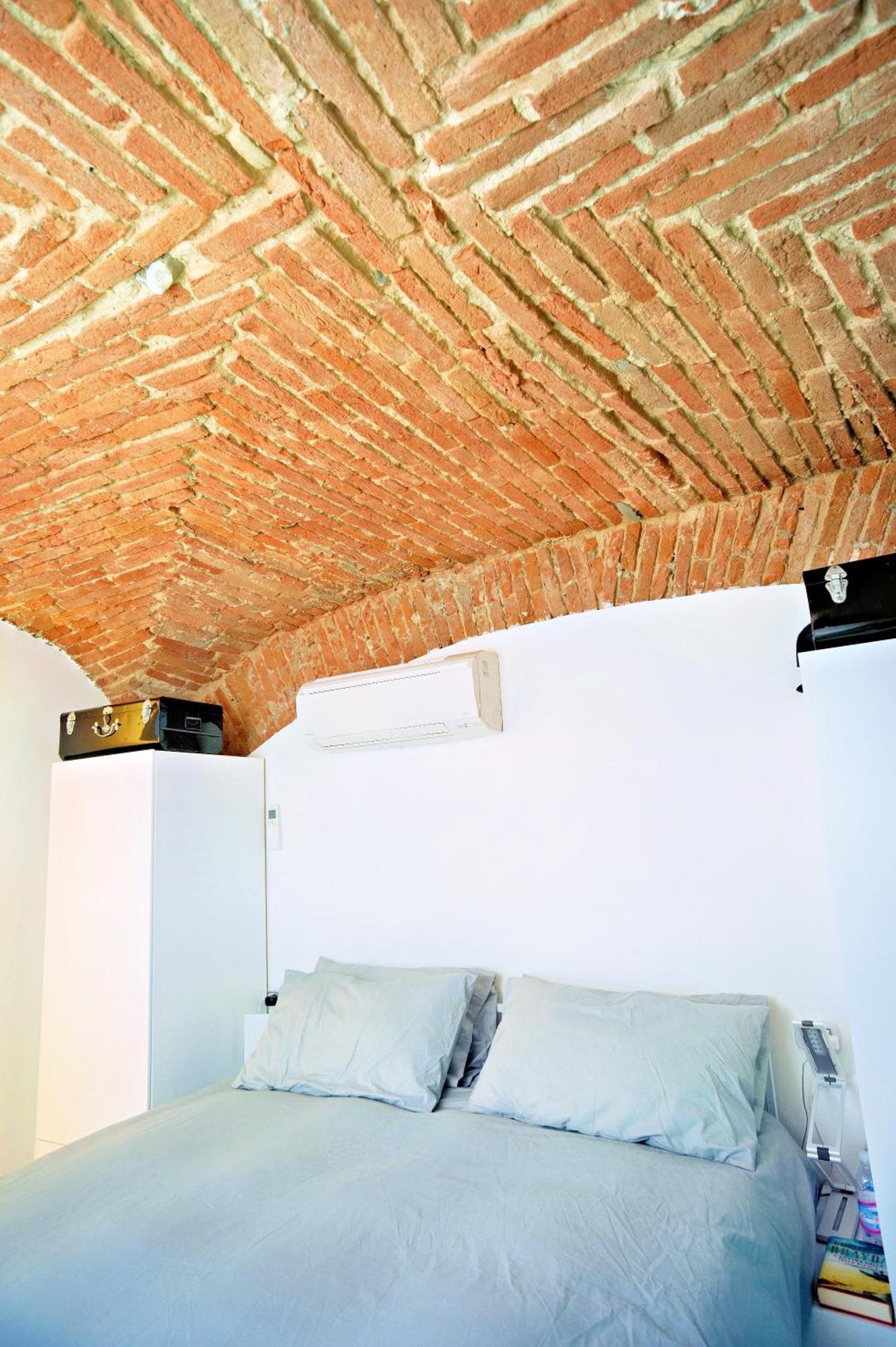 Elegant And Modern Loft In Medieval Bologna Exterior foto
